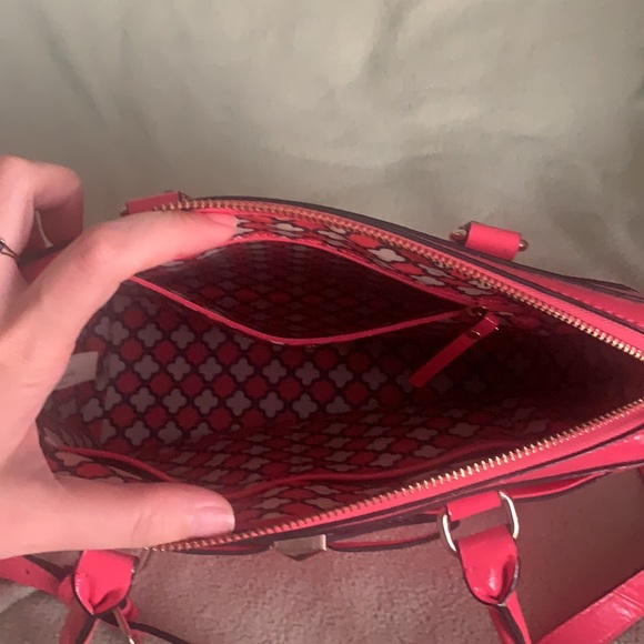 Kate Spade patent leather pink bag - Picture 3 of 4